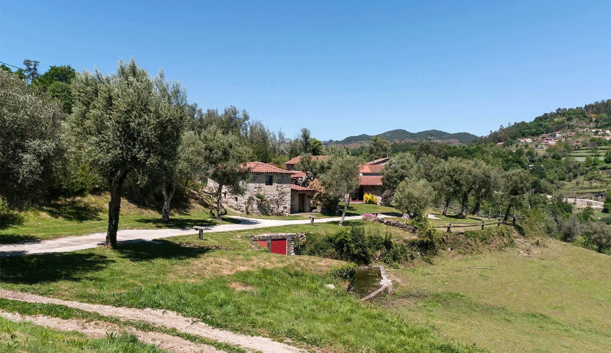 Casa da Fecha courtyard with mountain views
